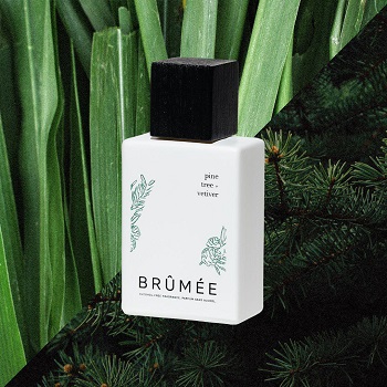 Pine Tree + Vetiver Alcohol-free Perfume di Brûmée 